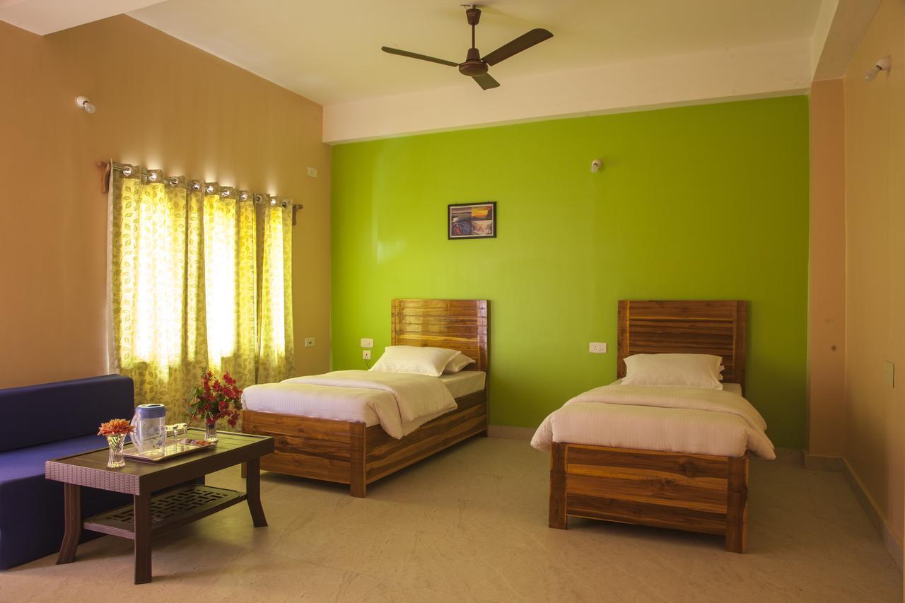 Rains Inn Eco Hotel ดิมาปูร์ ภายนอก รูปภาพ
